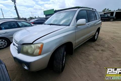 Photo of 2002 Toyota Highlander