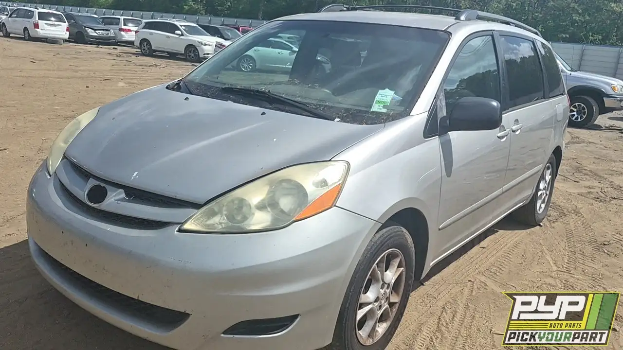 Photo of 2006 Toyota Sienna