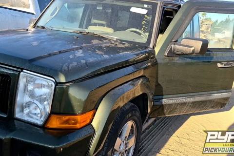 Photo of 2006 Jeep Commander