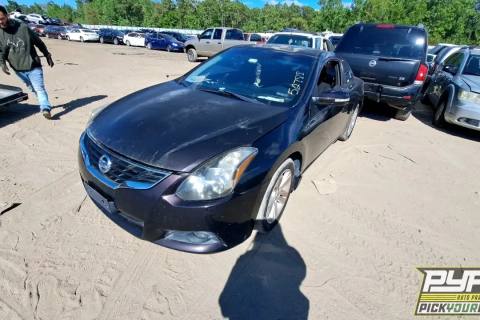 Photo of 2010 Nissan Altima