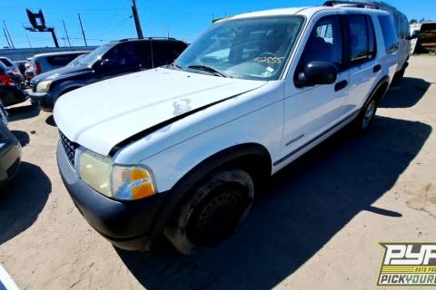 Photo of 2004 Ford Explorer