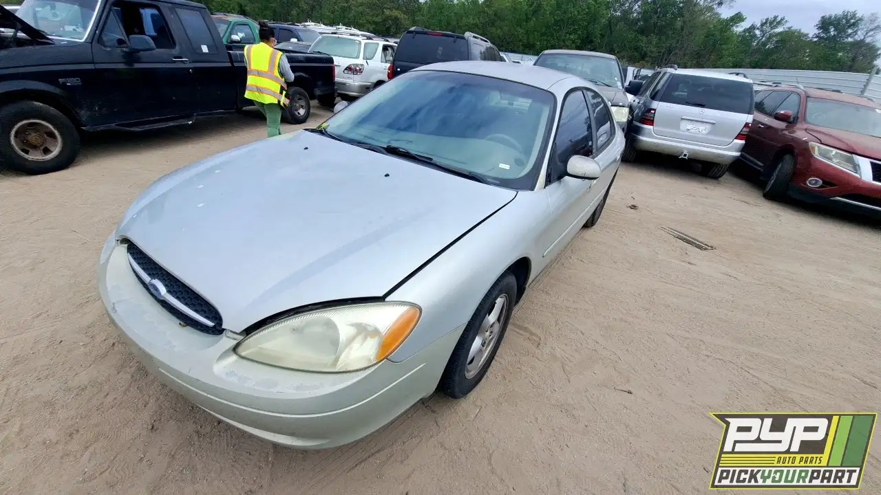 Photo of 2003 Ford Taurus