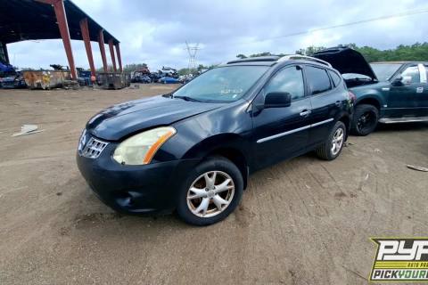 Photo of 2010 Nissan Rogue