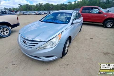 Photo of 2011 Hyundai Sonata
