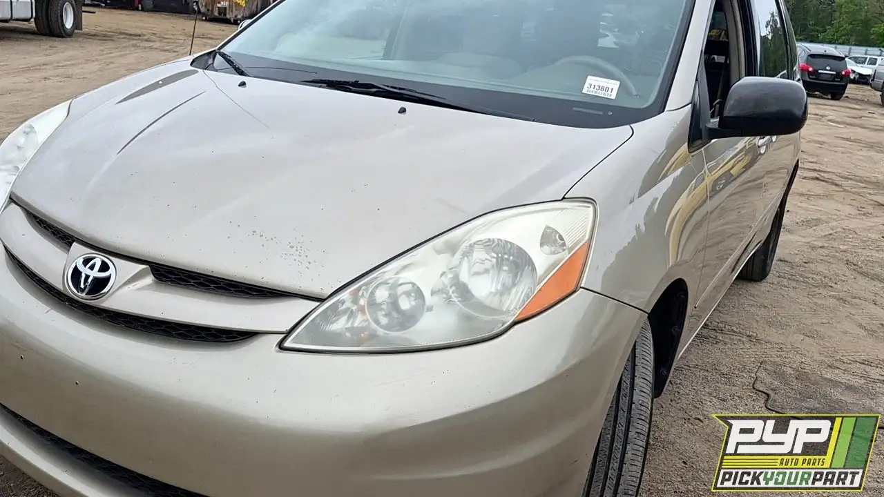 Photo of 2007 Toyota Sienna