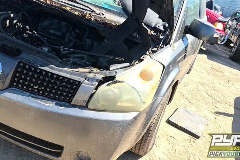 Photo of 2005 Nissan Quest