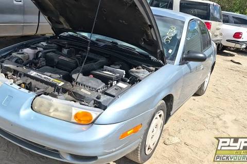 Photo of 2001 Saturn Sl2