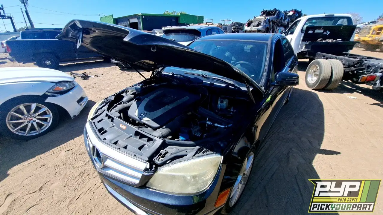 Photo of 2010 Mercedes-Benz C300