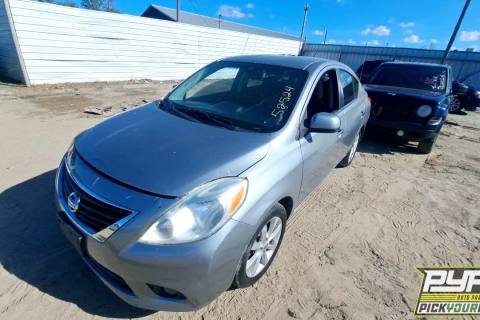 Photo of 2014 Nissan Versa