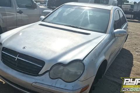 Photo of 2002 Mercedes-Benz C240
