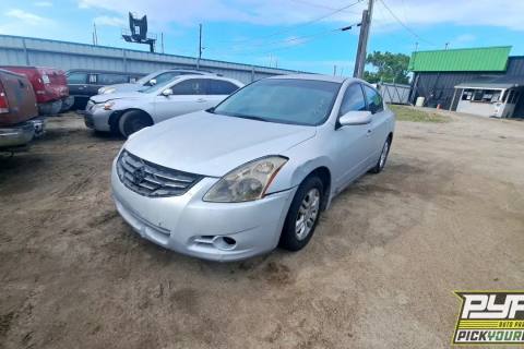 Photo of 2012 Nissan Altima