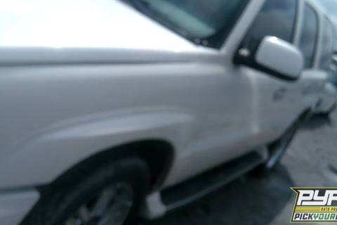 Photo of 2003 Cadillac Escalade