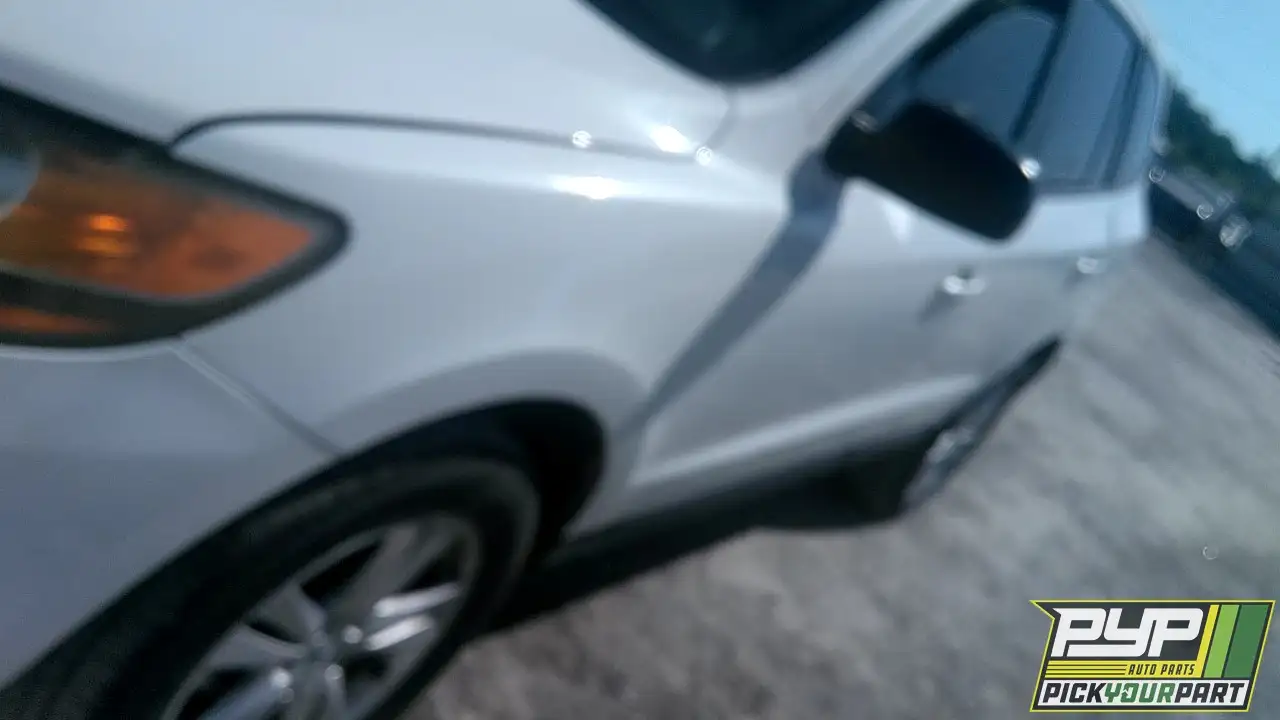 Photo of 2009 Hyundai Santa Fe