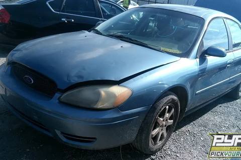 Photo of 2006 Ford Taurus