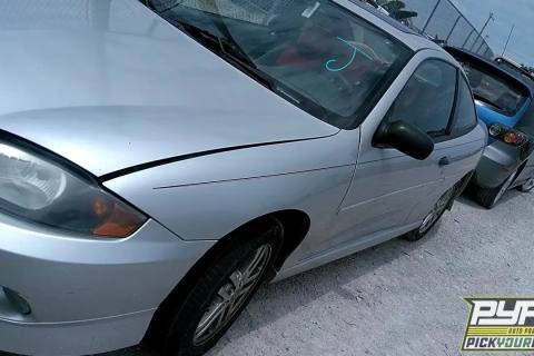 Photo of 2004 Chevrolet Cavalier