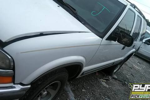 Photo of 2001 Chevrolet Blazer