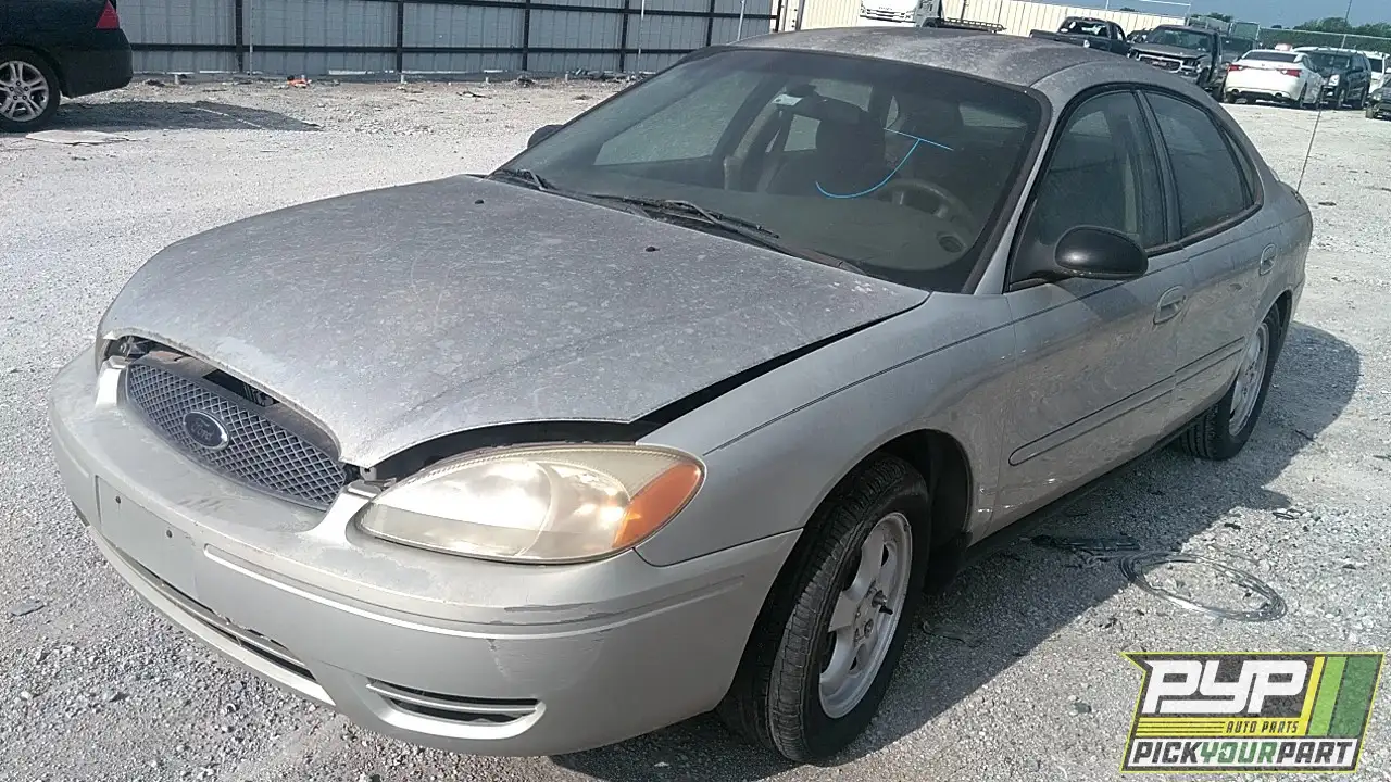Photo of 2005 Ford Taurus