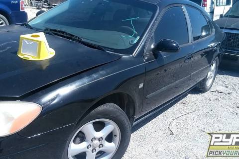 Photo of 2000 Ford Taurus