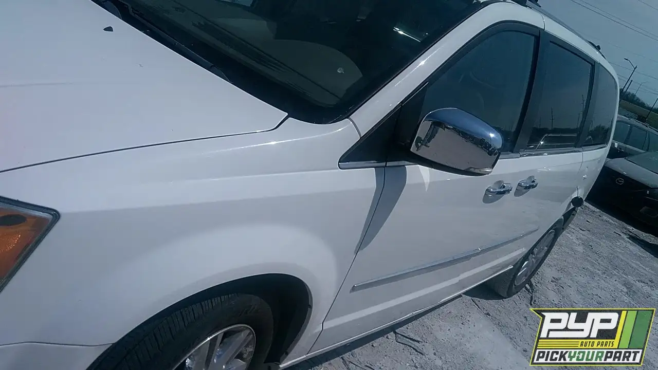 Photo of 2009 Chrysler Town & Country