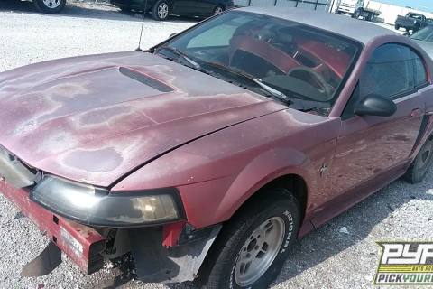 Photo of 2001 Ford Mustang