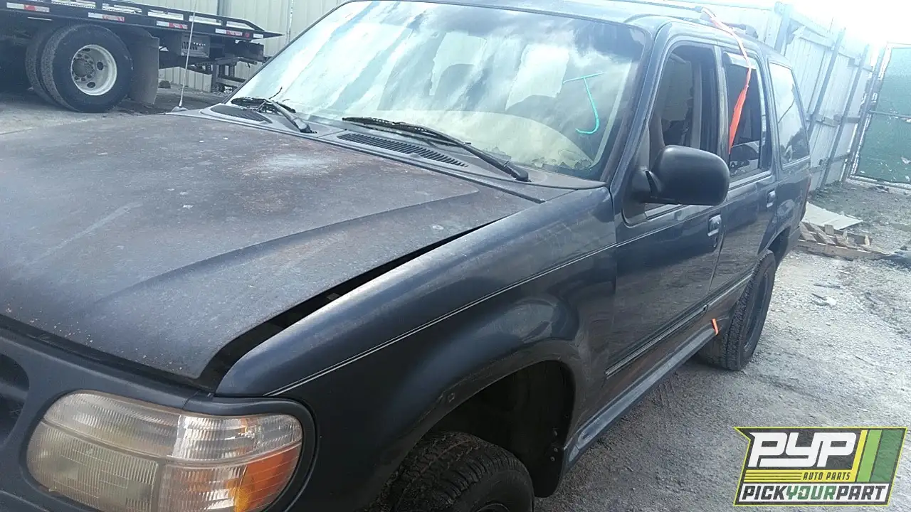 Photo of 2000 Ford Explorer