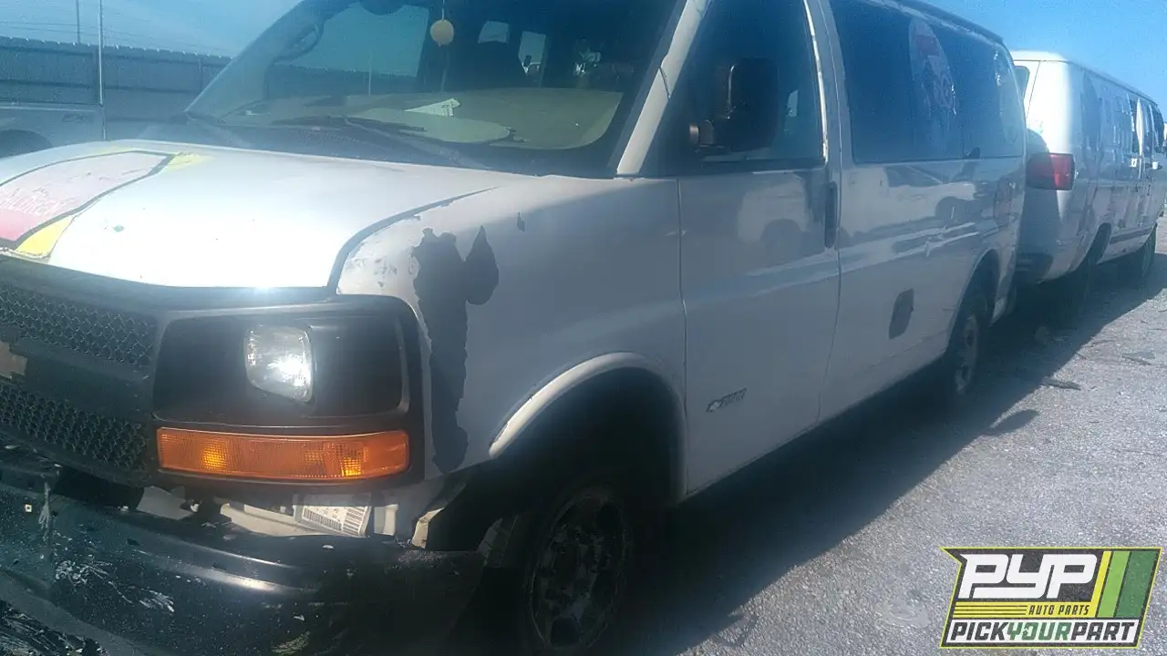 Photo of 2004 Chevrolet Express 2500