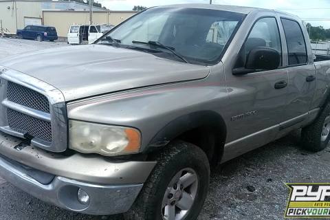 Photo of 2002 Dodge Ram 1500