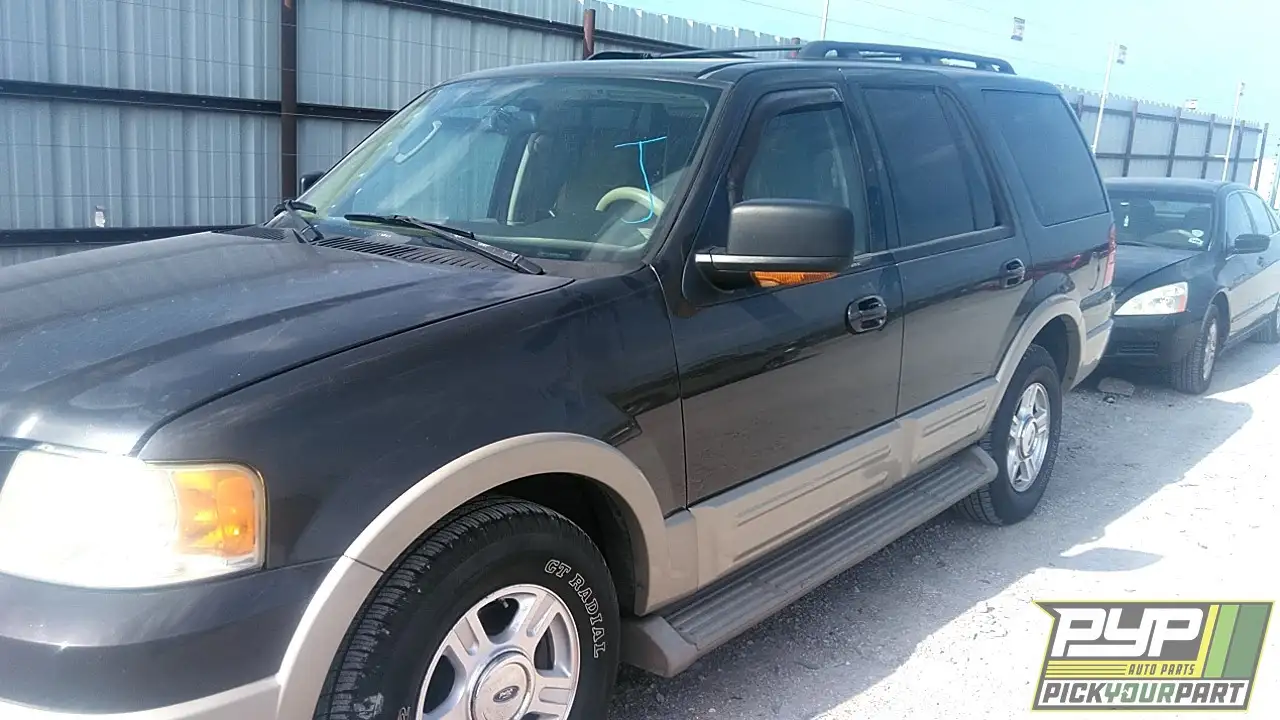 Photo of 2005 Ford Expedition