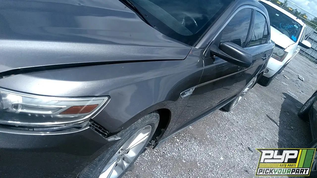 Photo of 2013 Ford Taurus