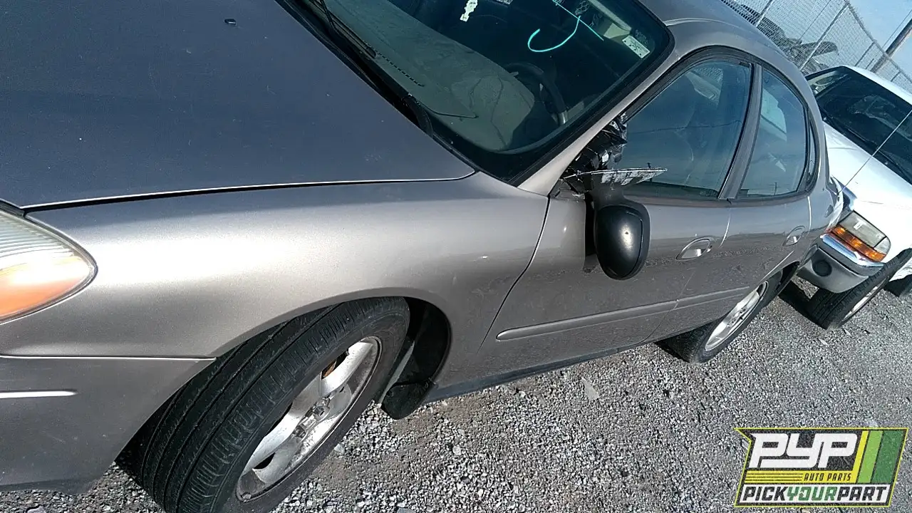 Photo of 2003 Ford Taurus