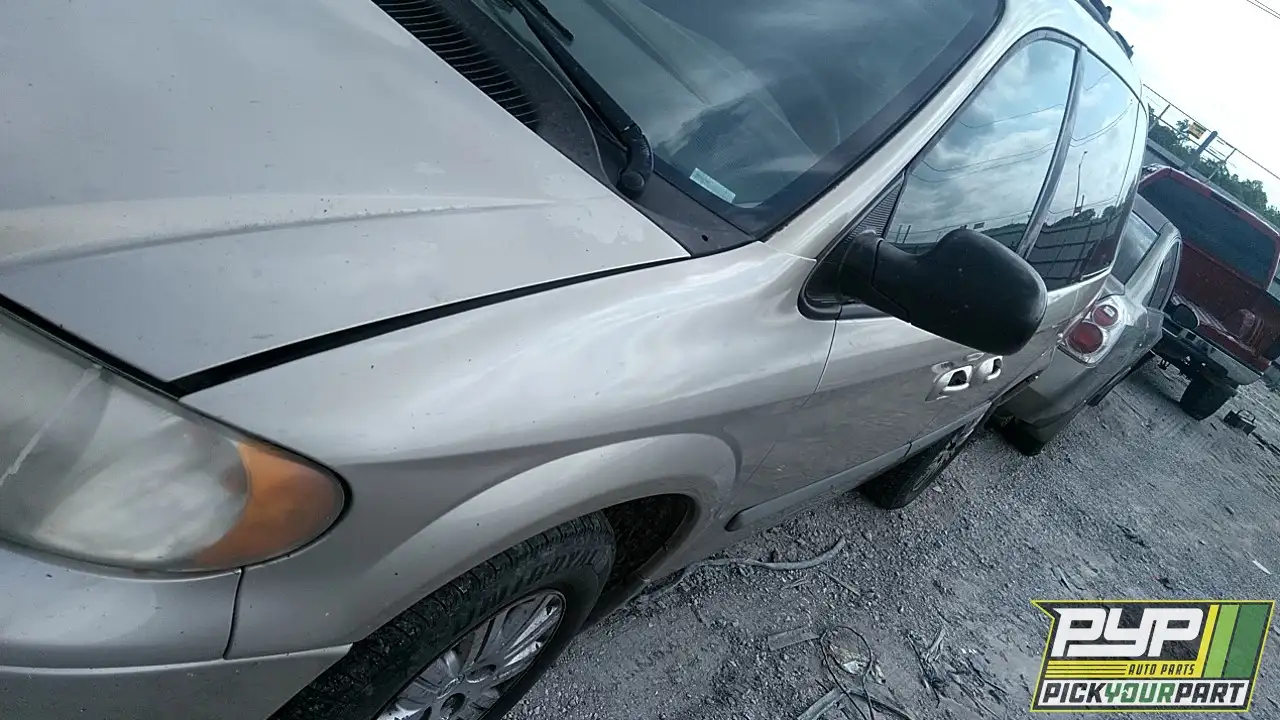 Photo of 2006 Chrysler Town & Country