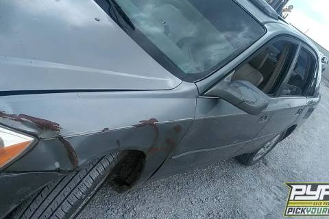 Photo of 2000 Toyota Avalon