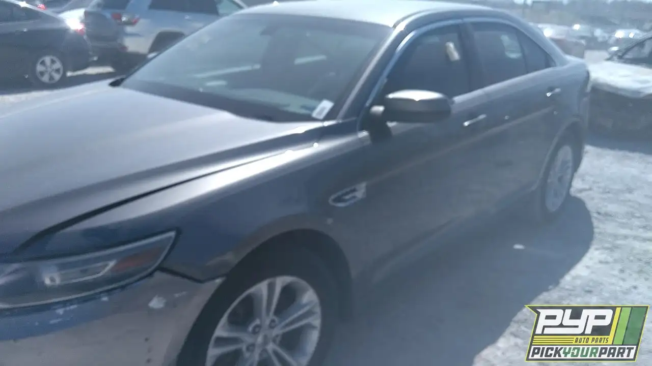 Photo of 2013 Ford Taurus