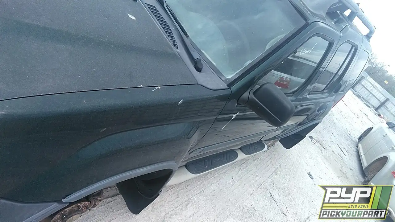 Photo of 2002 Nissan Xterra