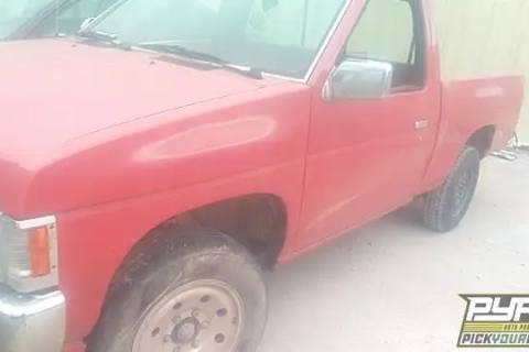 Photo of 1995 Nissan Pickup