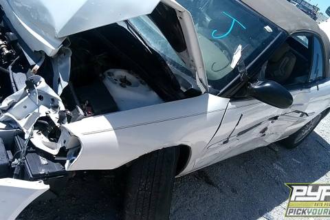 Photo of 2004 Chrysler Sebring