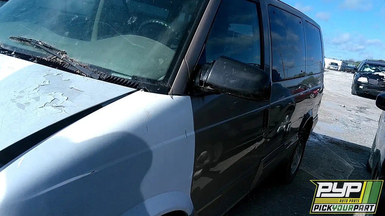 Photo of 2005 Chevrolet Astro