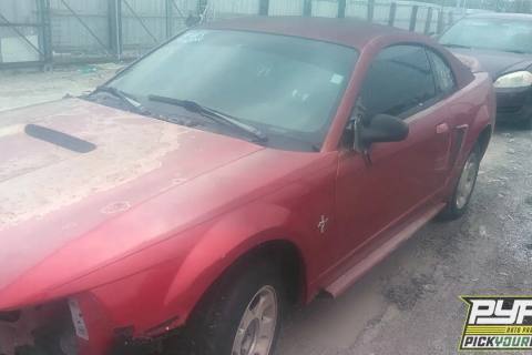 Photo of 2000 Ford Mustang