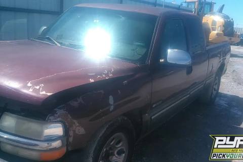 Photo of 2000 Chevrolet Silverado 1500