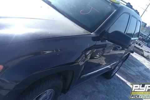 Photo of 2005 Jeep Grand Cherokee