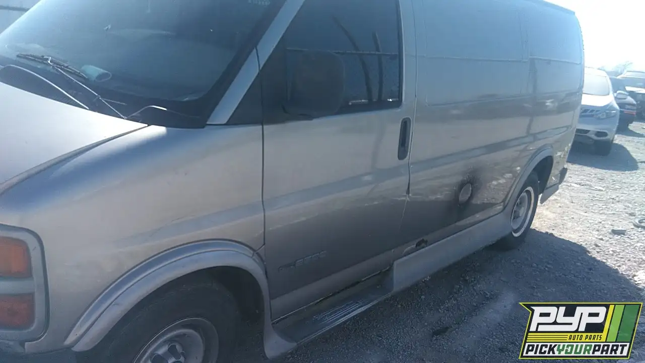 Photo of 2001 Gmc Savana 2500