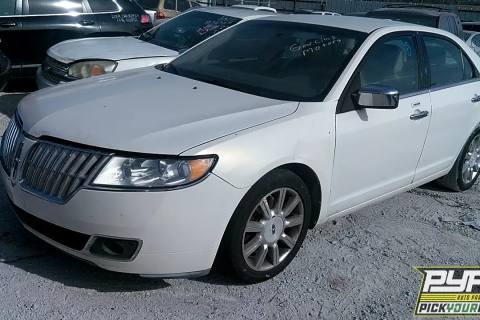 Photo of 2012 Lincoln Mkz