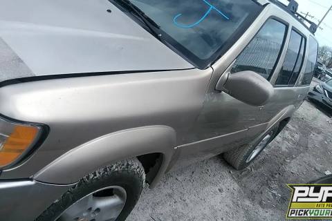 Photo of 2003 Infiniti Qx4