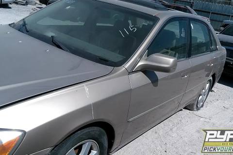 Photo of 2000 Toyota Avalon