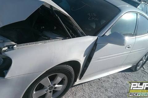 Photo of 2005 Pontiac Grand Prix