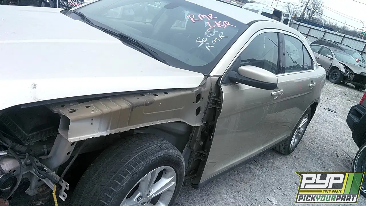 Photo of 2010 Ford Taurus