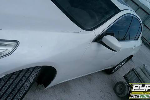 Photo of 2011 Infiniti G25
