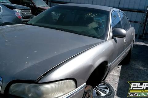 Photo of 2000 Buick Park Avenue