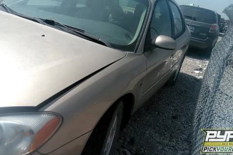 Photo of 2001 Ford Taurus