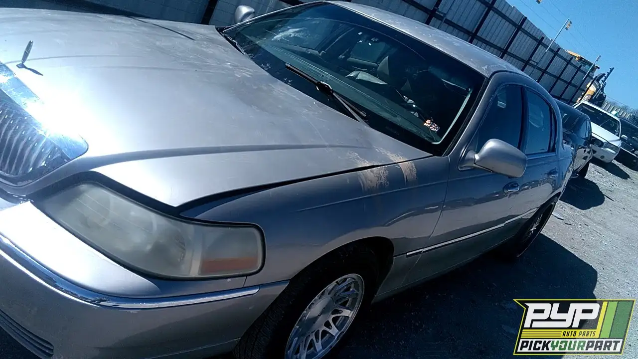 Photo of 2007 Lincoln Town Car